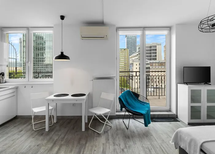 Marszalkowska Apartment By Esteum Host