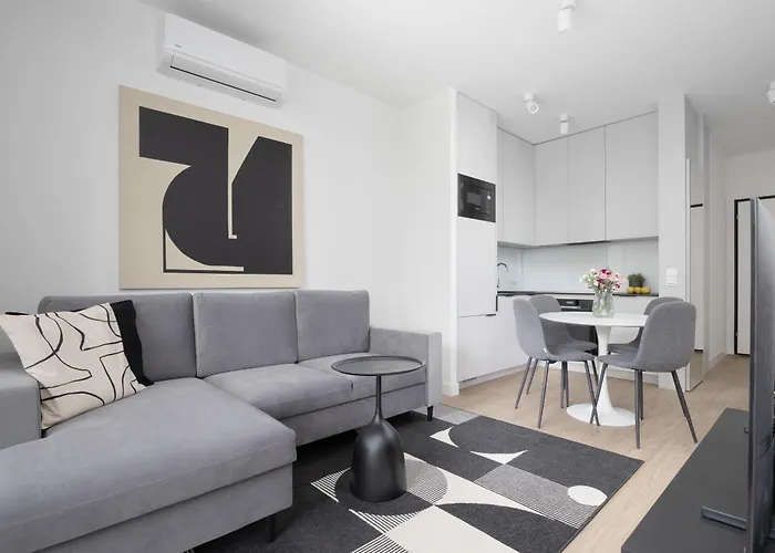 City Apartments Domaniewska With Parking Mokotow By Renters Prestige