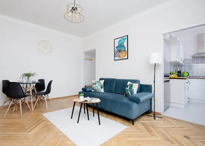 Apartment Near Lazienki Krolewskie W Warszawie By Noclegi Renters