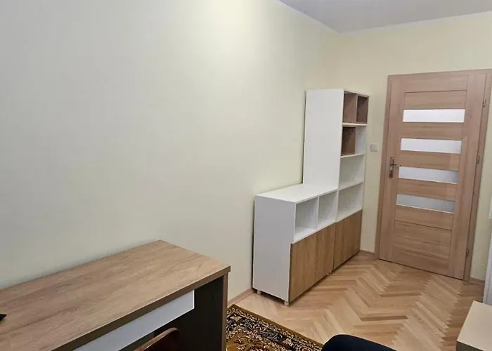 Eu Plus