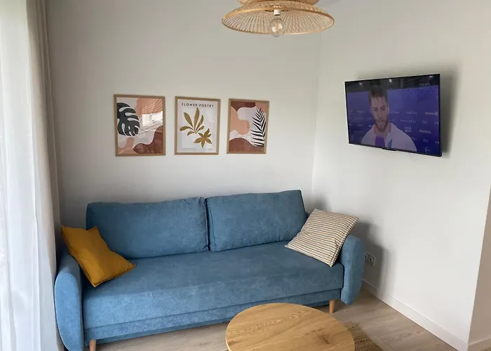 Metro Szwedzka Apartament Orange