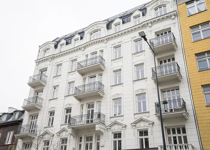 7p1ECO Apart Prestige Jagiellonska 27 Warsaw OldTown