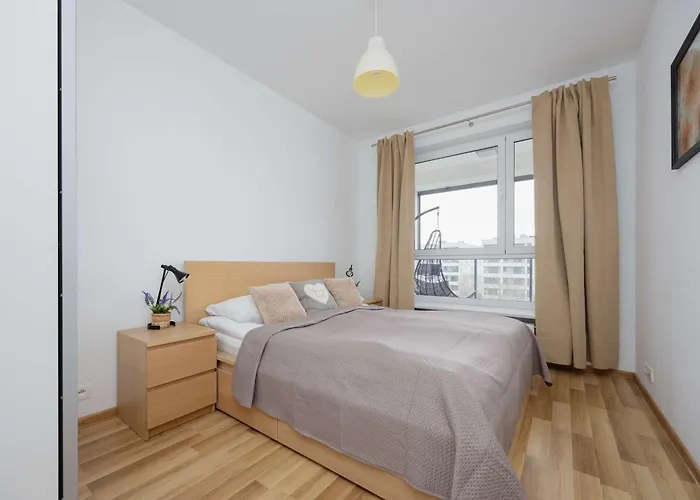 Bright Apartment With Parking Near The Pge National Stadium By Noclegi Renters