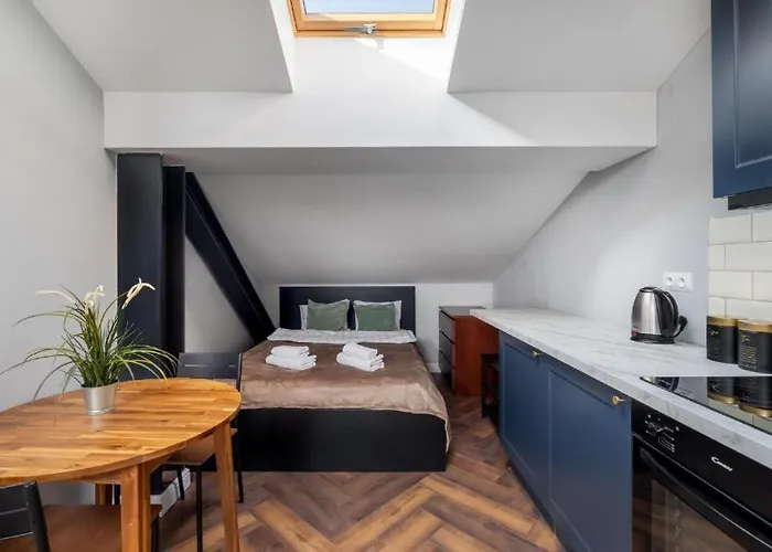 Central Warsaw Apartment - Great Location- Praga Polnoc - 18 People -Marcinkowskiego