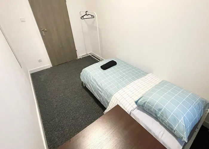 Fantastic Waw - Ch5 Room B104