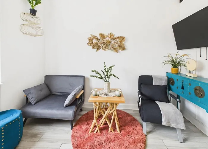 Comfortable Studio In Warsaw\'S Mokotow District Next To The Metro By Noclegi Renters