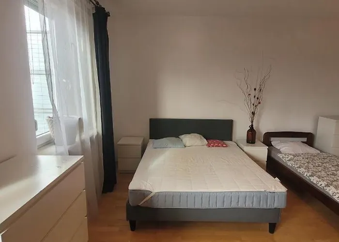 Room Near The Center Of Warsaw, Bora Komorowskiego 35