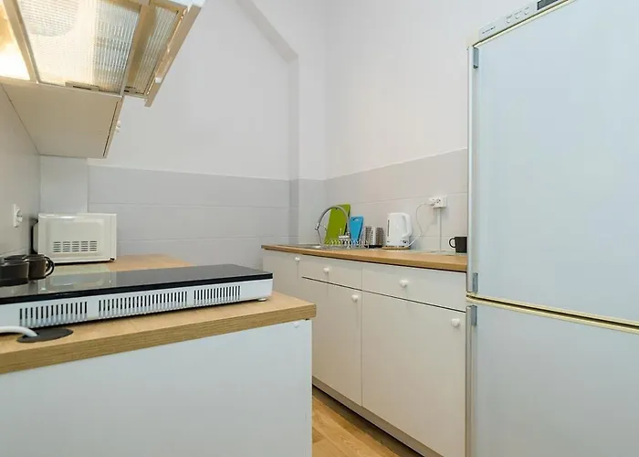 Aleje Jerozolimskie 155 Rooms Superapart