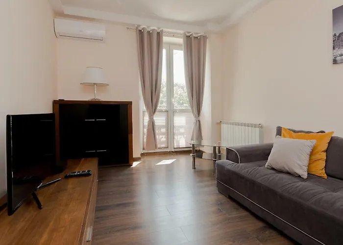 Shortstaypoland Staszica