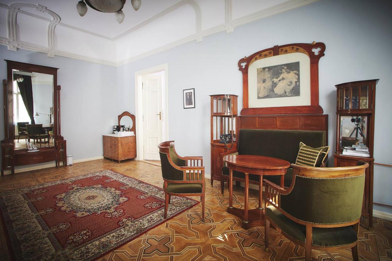 Chopin Boutique 4*