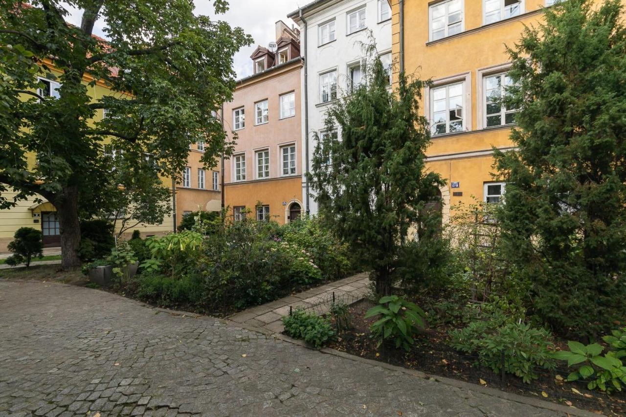Rent Like - Piwna 17/19 * Warschau