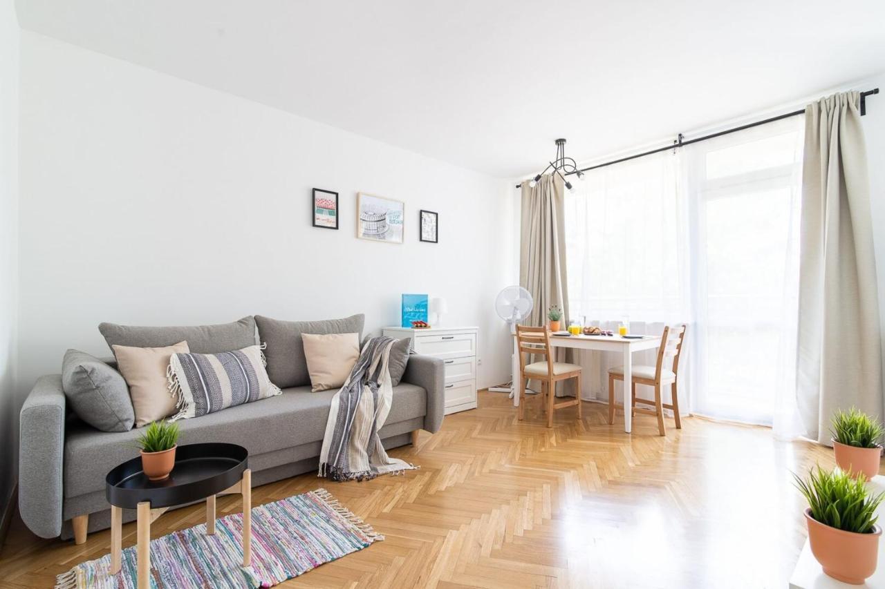 Rent Like - Pawia 36 Warszawa