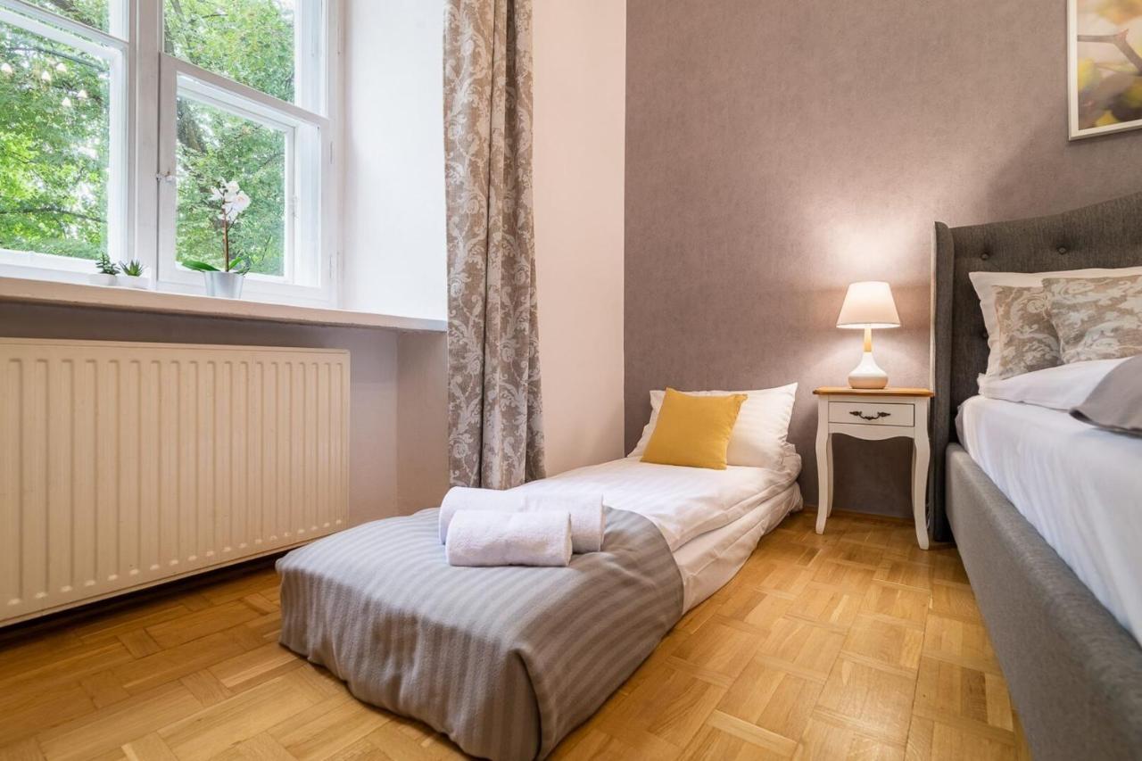 Rent Like - Freta 25 Apartamento *
