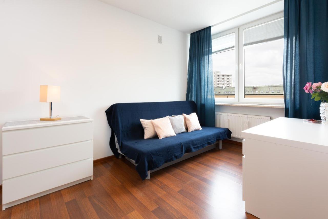 Apartment Niecala Renters Warsaw