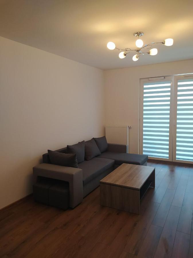 Apartment Silver