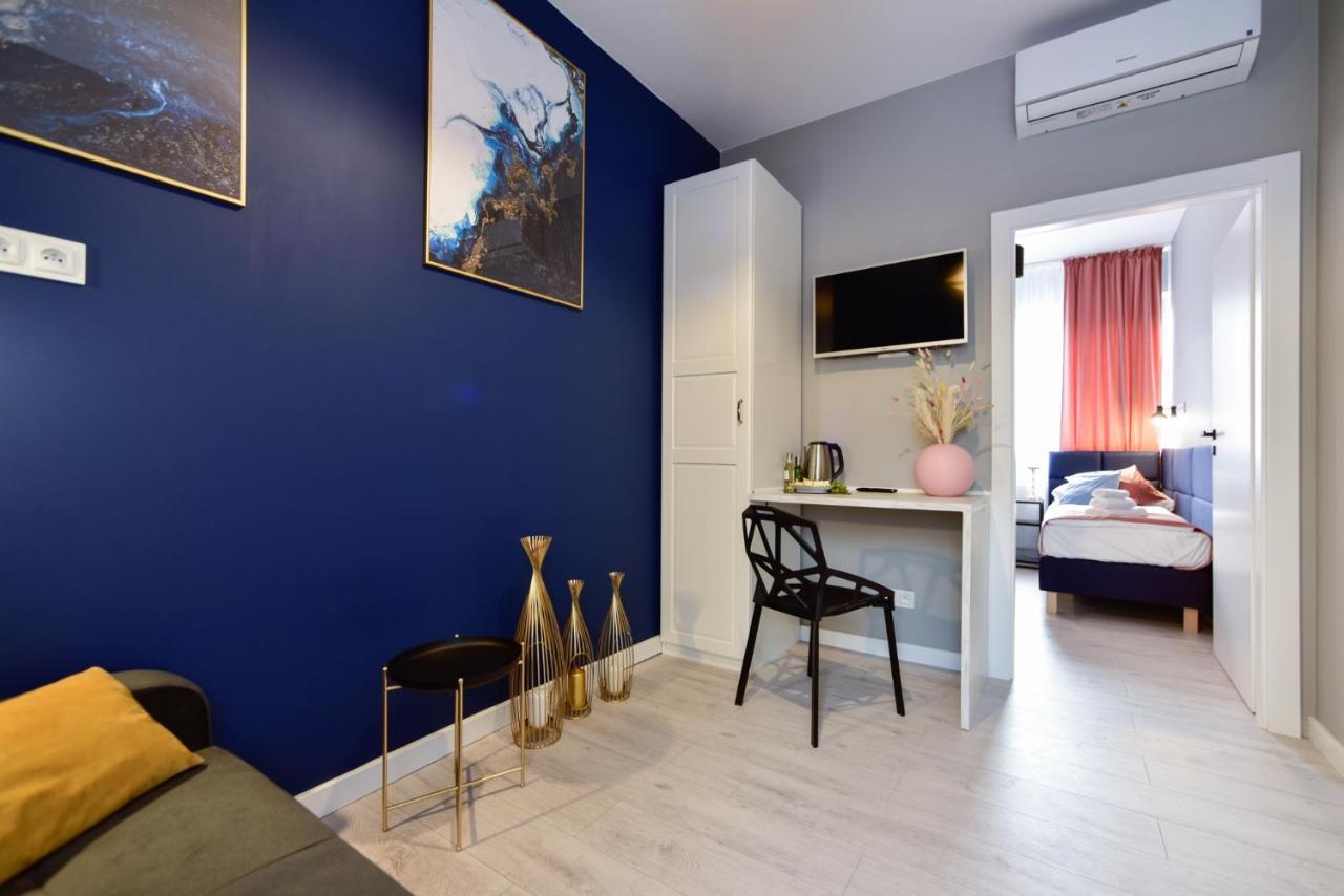 Candy Apartment