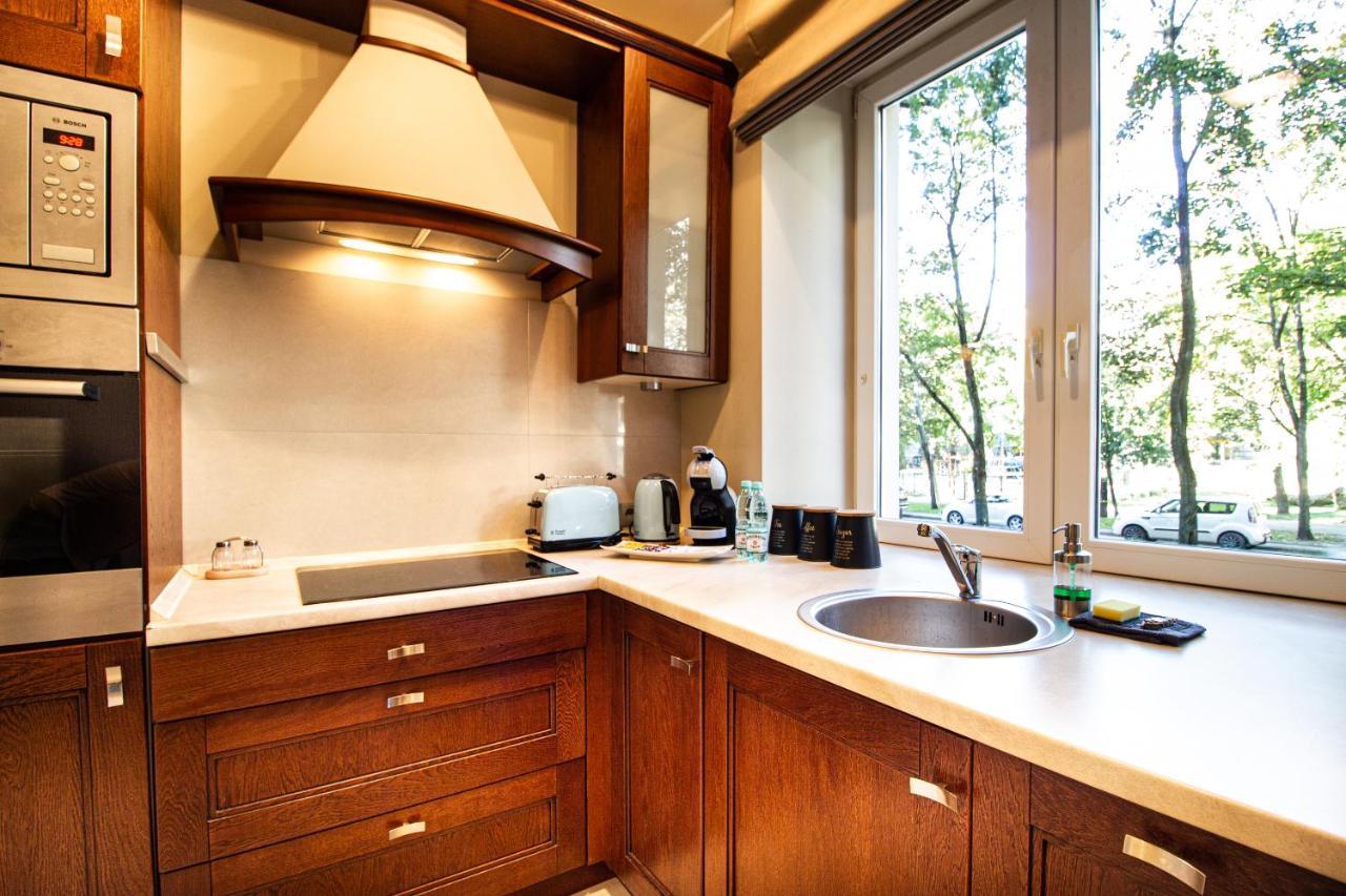 Plac Zbawiciela Elegant Apartamento
