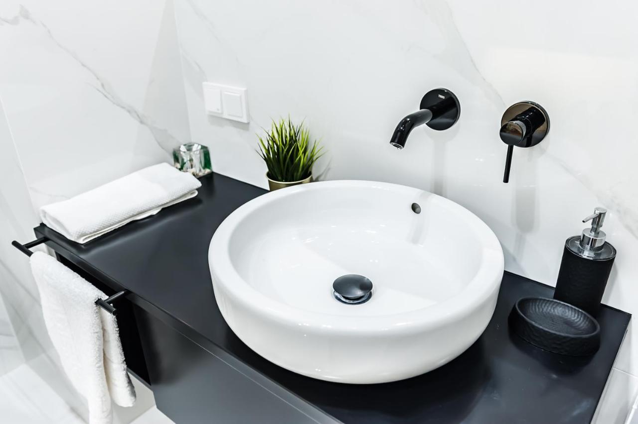 Vipwarsawapartments Diamond Mennica *
