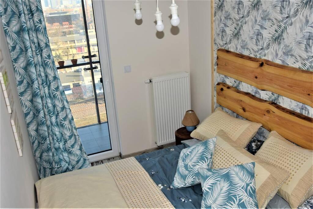 Apartment 807 *