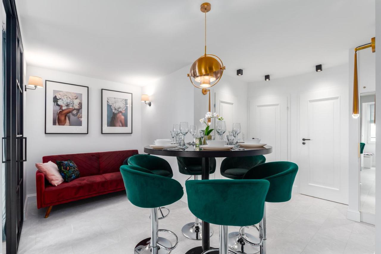 Apartment Lizbonska 2 By Homeprime Warsaw