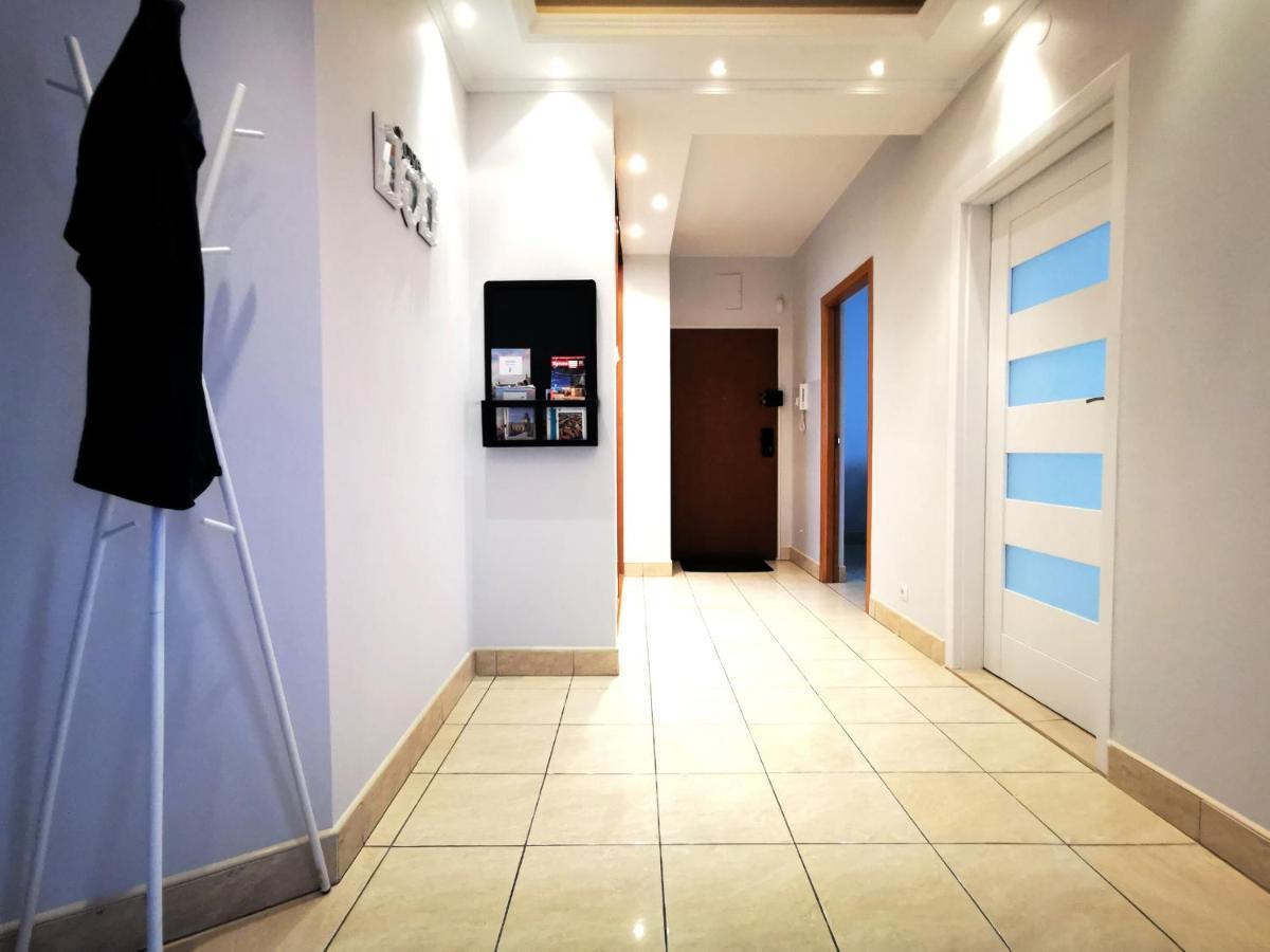 Apartment Gama Great Location & Famili 120m 2-12 People *