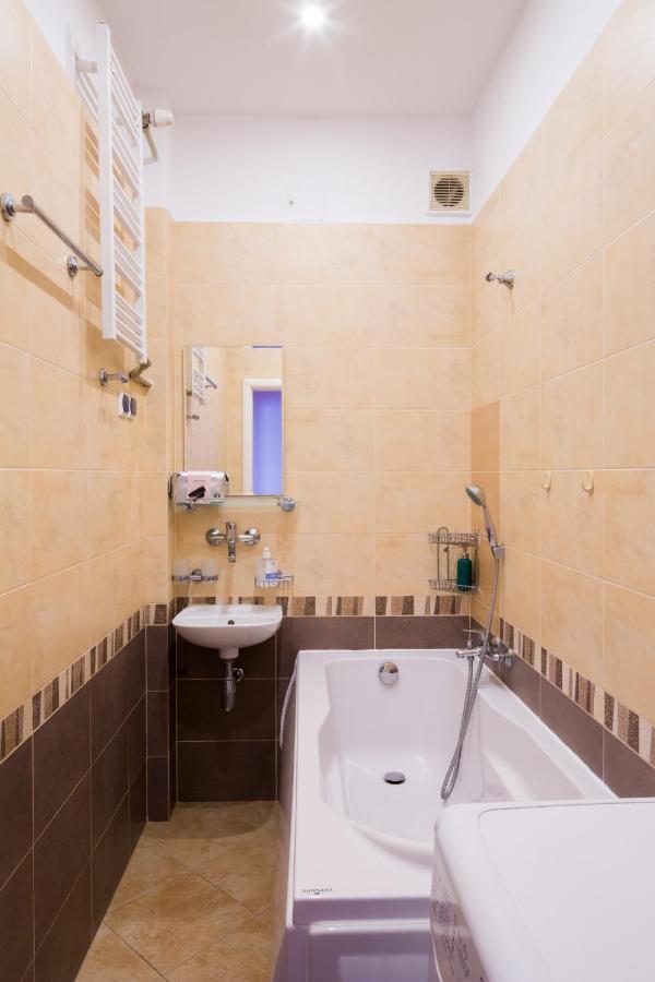 Apartament Metro Politechnika *
