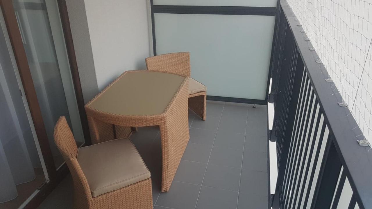 Apartment View: Modern With Parking Warsaw