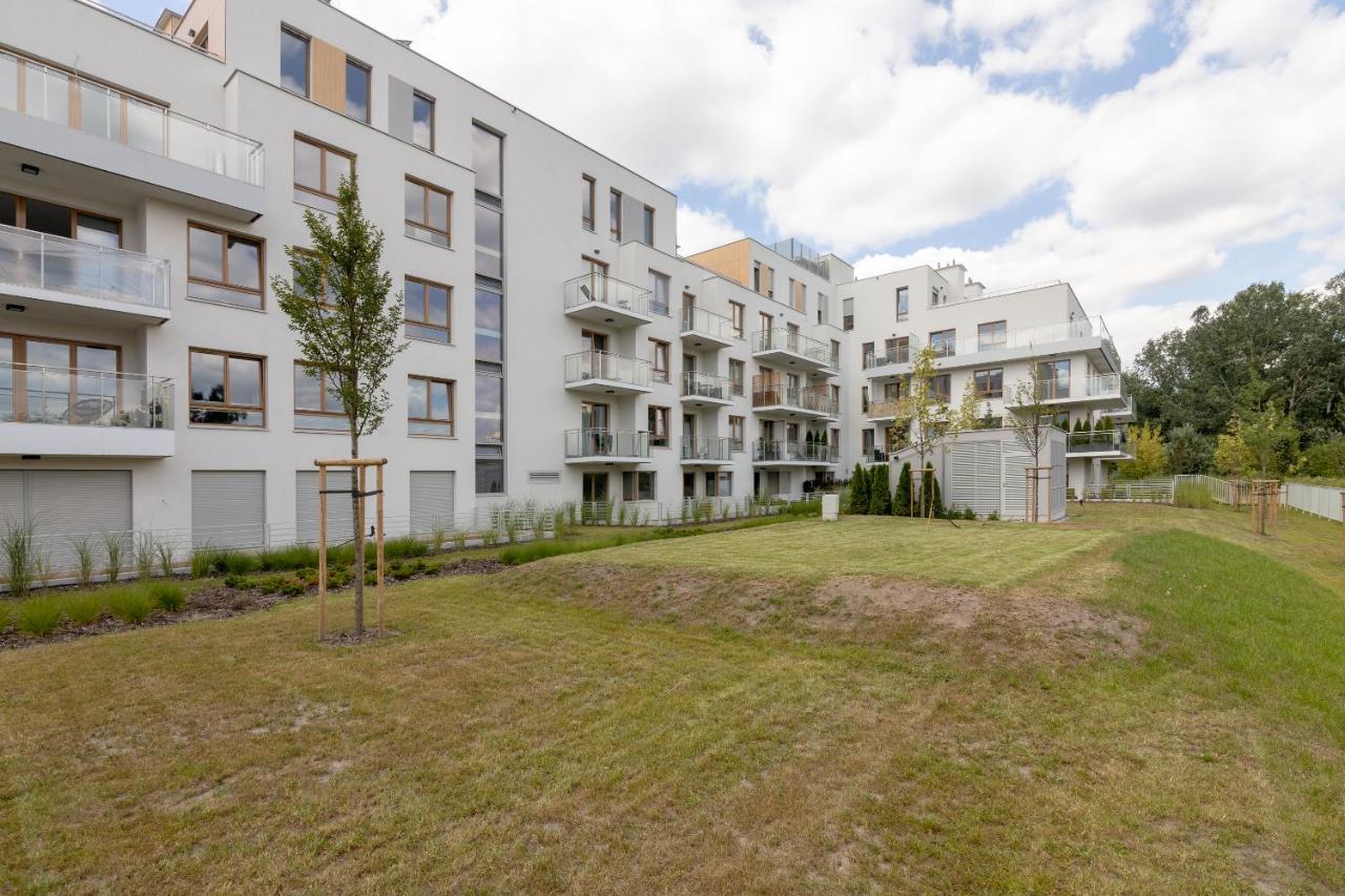 Apartamento Wilanow Gardens With Balcony Varsóvia