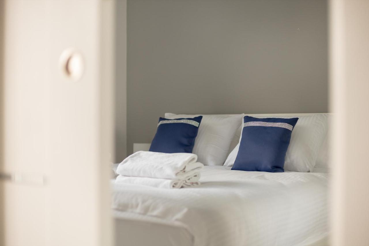 Apartamento Wilanow Gardens With Balcony Varsóvia