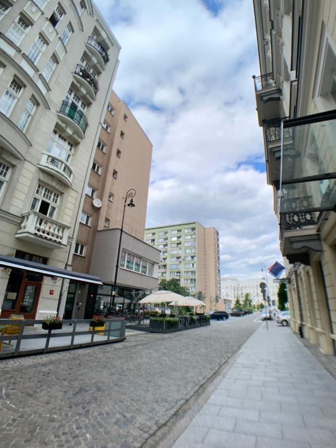 Apartment Zielna Center Warsaw