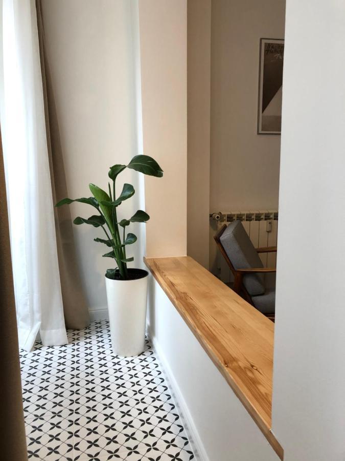 Studio Zelazna *