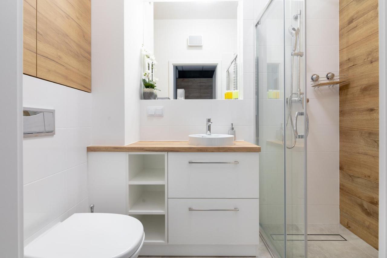 Wola Chic Silver Warsaw