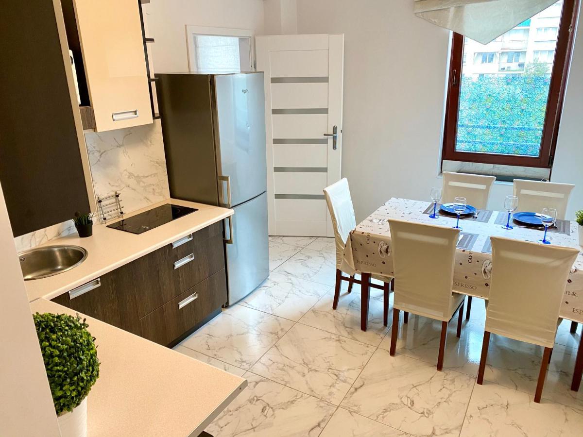 Apartamento Center Warsaw - Apartmenty Jana Pawla II Varsóvia