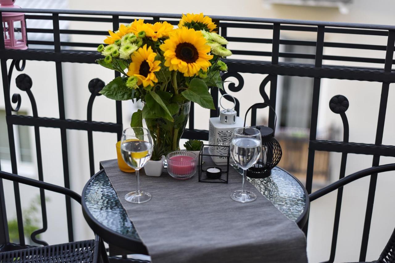 Apartment Shortstaypoland Poznanska *