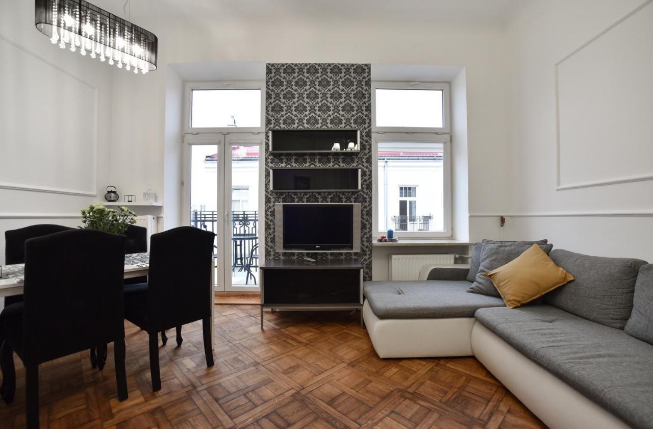 Apartment Shortstaypoland Poznanska