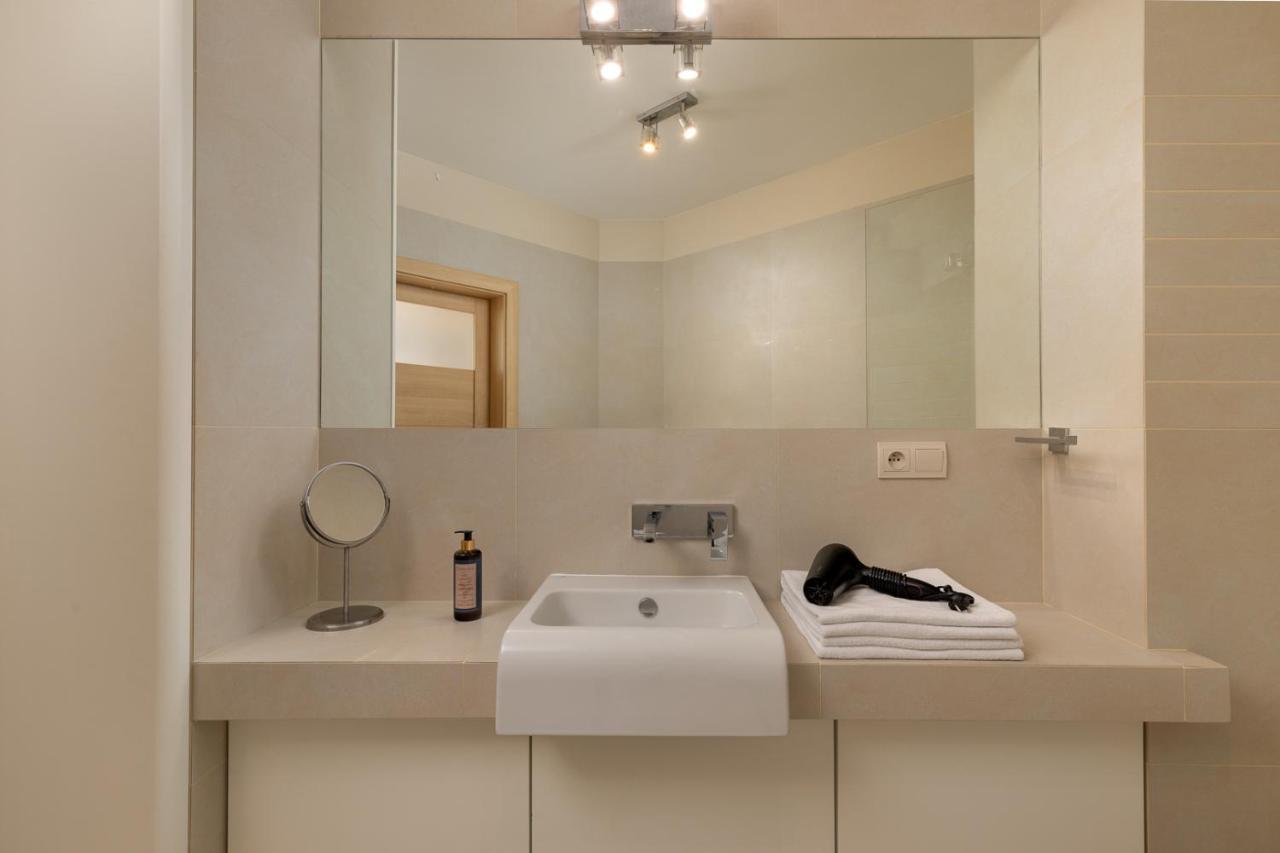 Slominskiego 5 Ii With Balcony By Renters * Warsaw