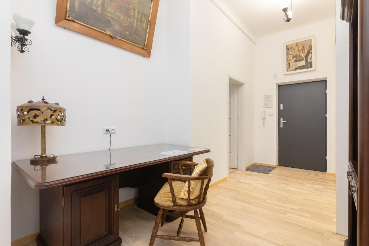 Apartamento Metro Politechnika Vintage Varsóvia