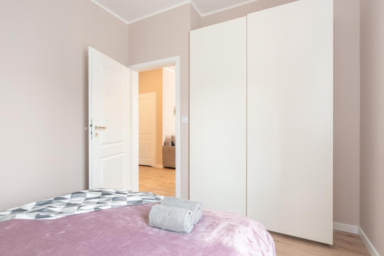 Superapart Aignera 4, Family Friendly Oasis Warszawa