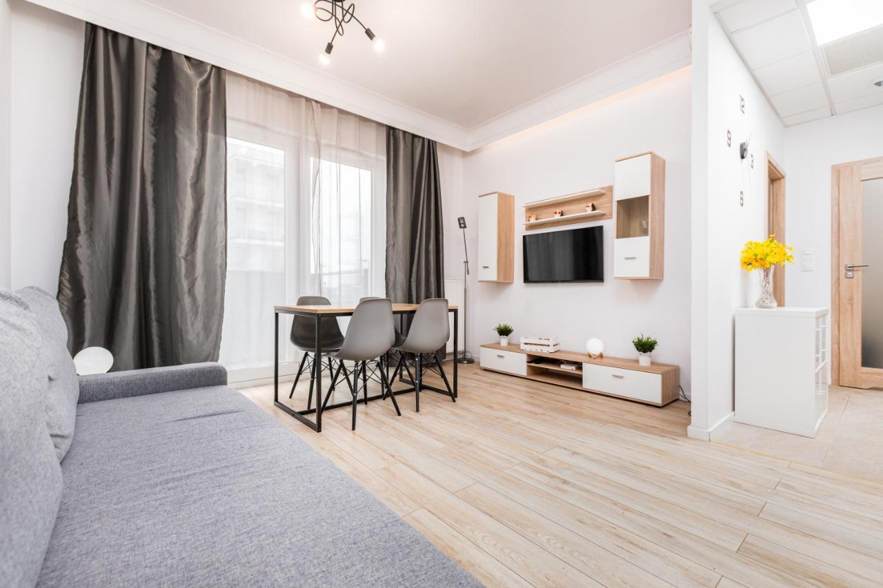Kasprzaka 31 By Homeprime * Warsaw