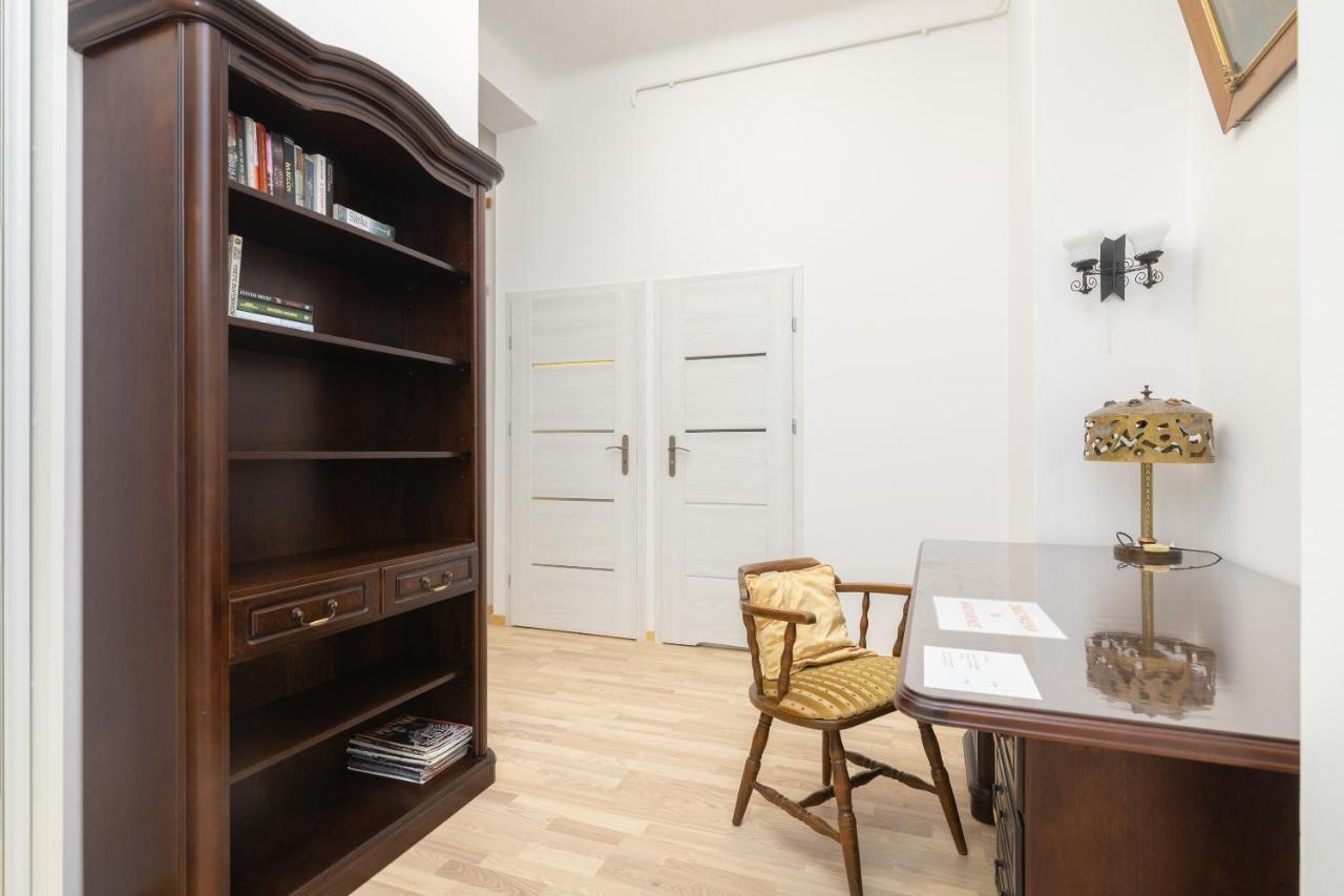 Apartamento Metro Politechnika Vintage Varsóvia