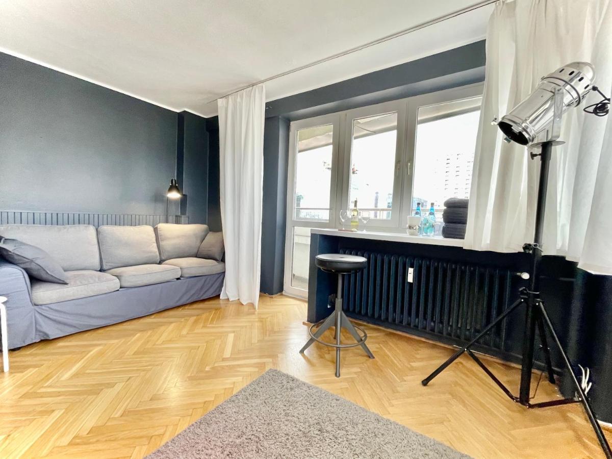 Apartment Super Silver 2xmetro Parking Wifi 300 Mb/s Nowy Netflix Hbo Appletv Filharmonia Warschau