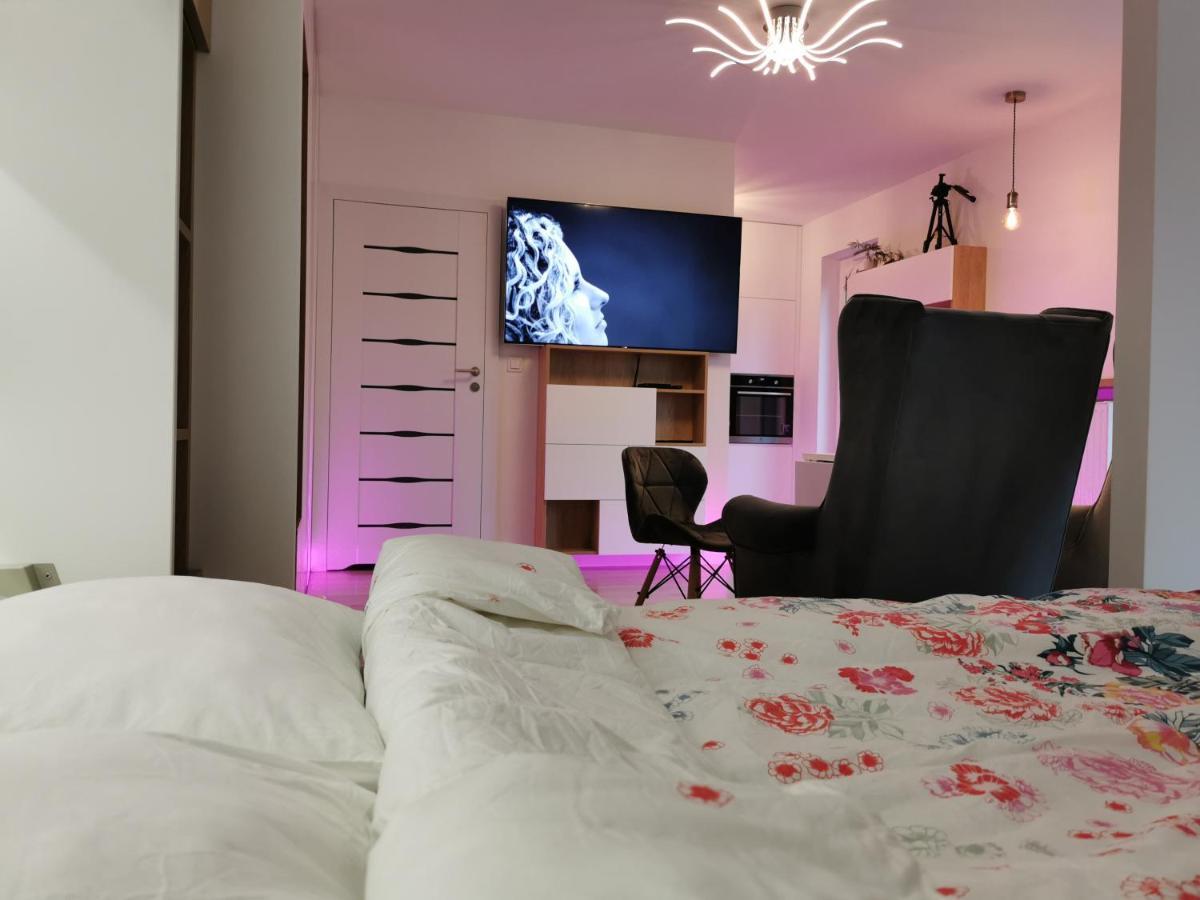 Luxury * Warsaw
