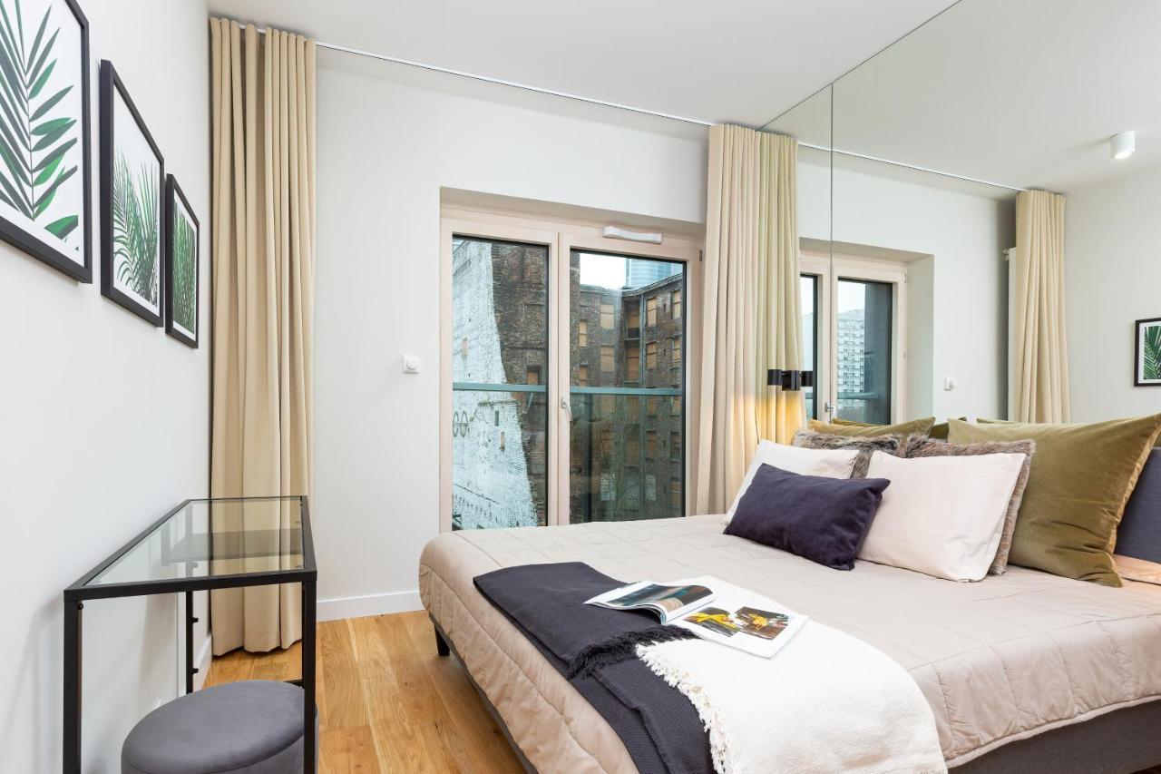Mennica - Center By Renters Prestige *