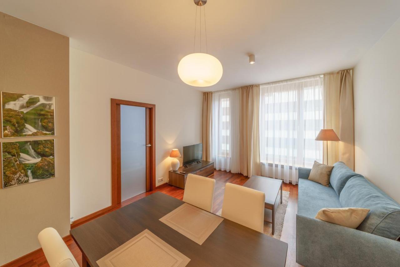 Apartament Bright And Charming- Golden Apartment- Center&s2a
