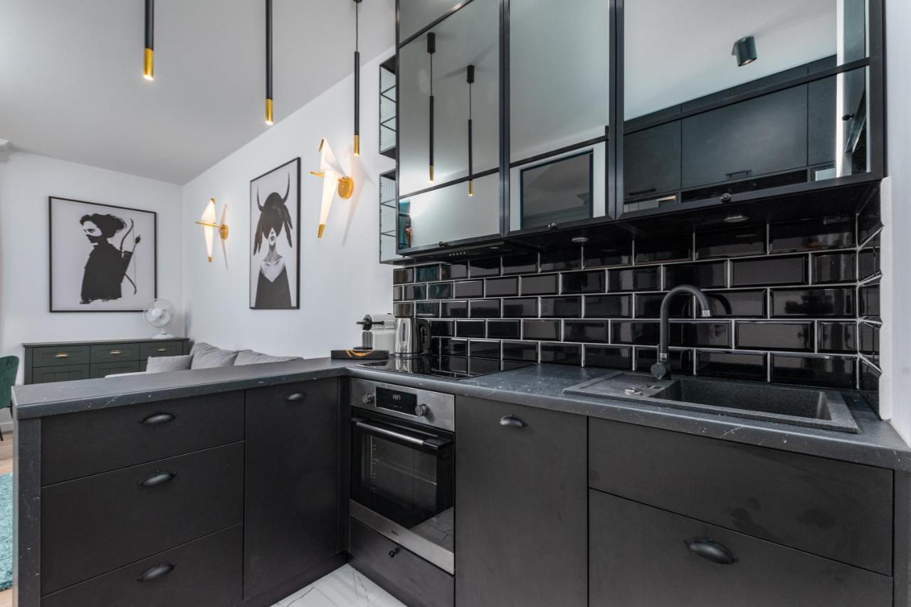 Budki Szczesliwickie 27 By Homeprime * Warsaw