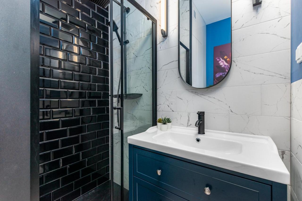 Budki Szczesliwickie 27 By Homeprime * Warsaw