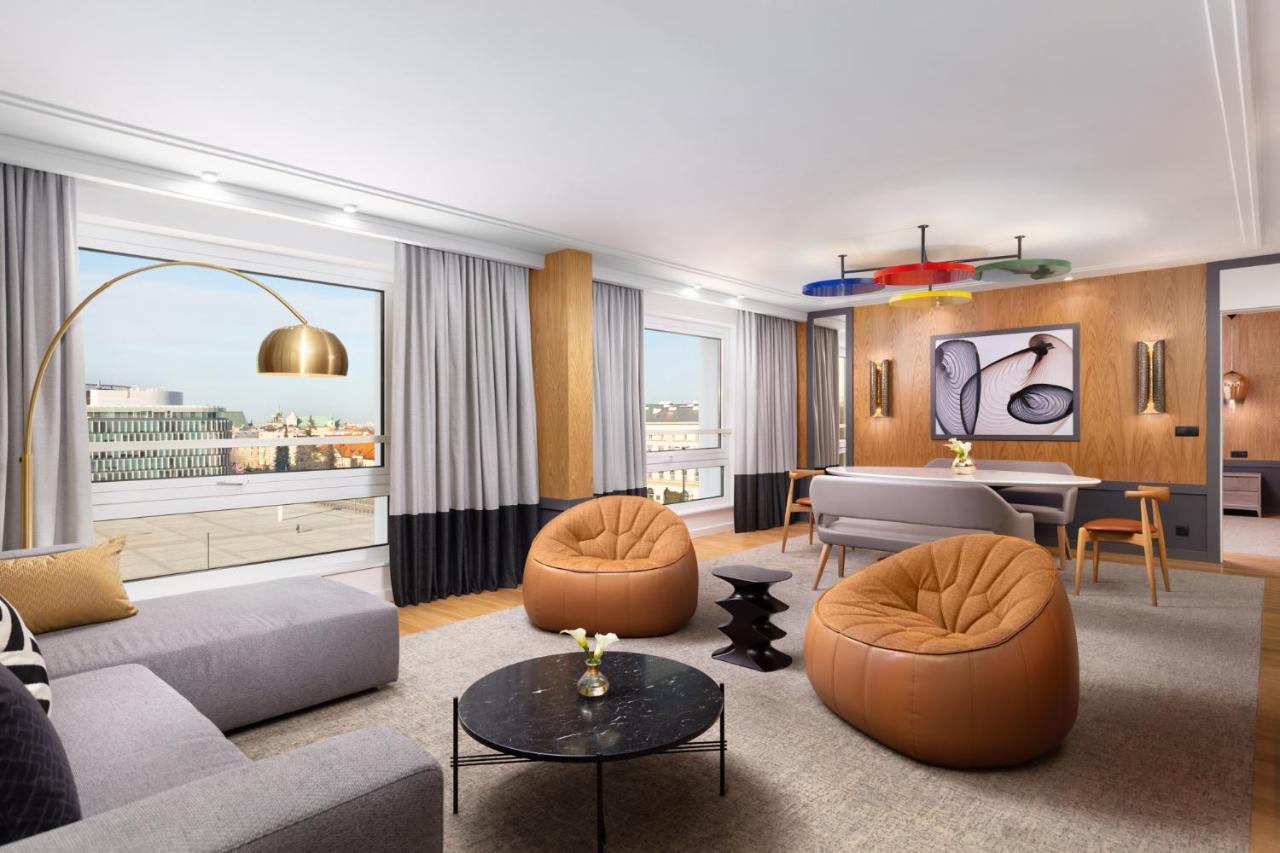 Sofitel Victoria Hotel 5*