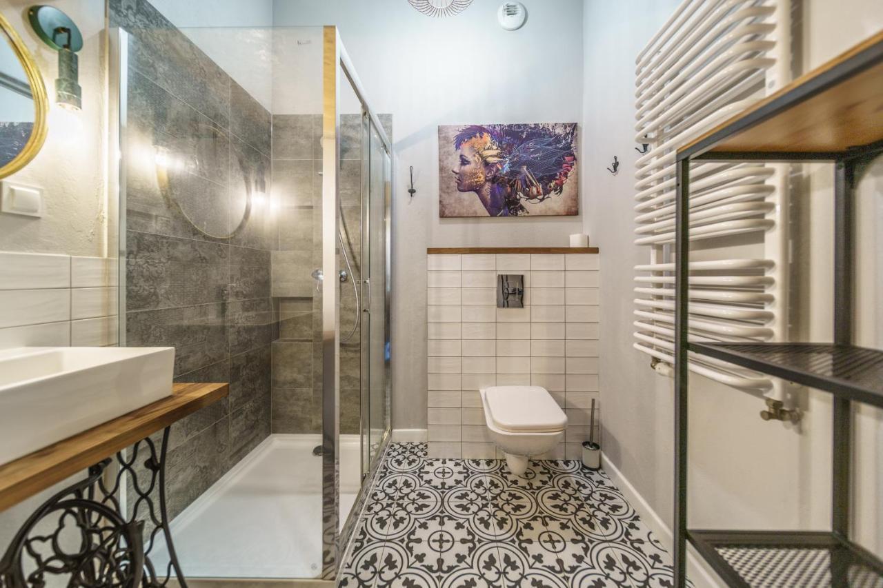 Stylish And Modern- Golden Apartment- Stare Miasto Warsaw