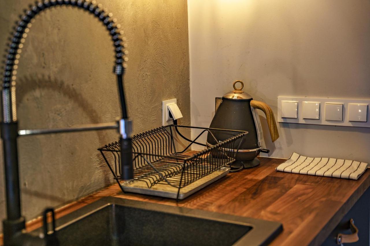 Apartment Stylish And Modern- Golden Apartment- Stare Miasto Warsaw