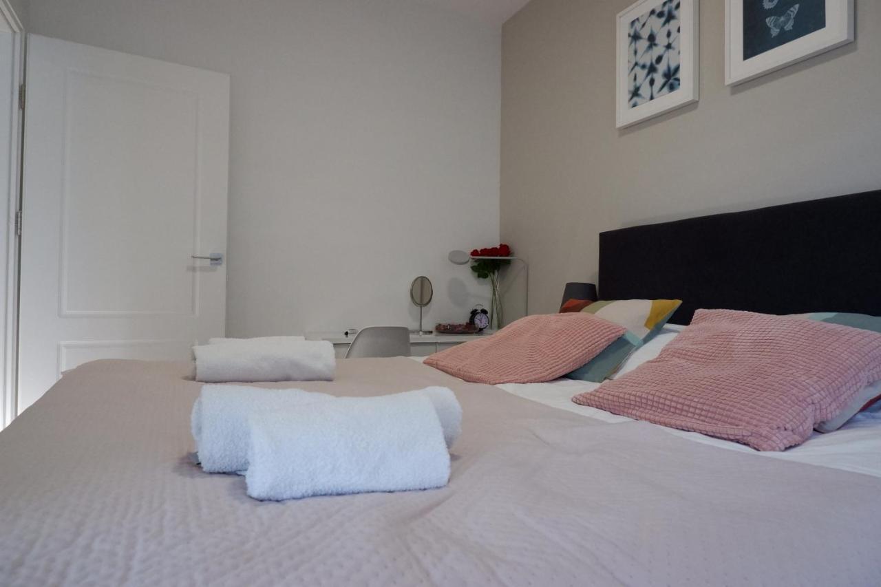 Căn hộ Mennica Apartament 17 *